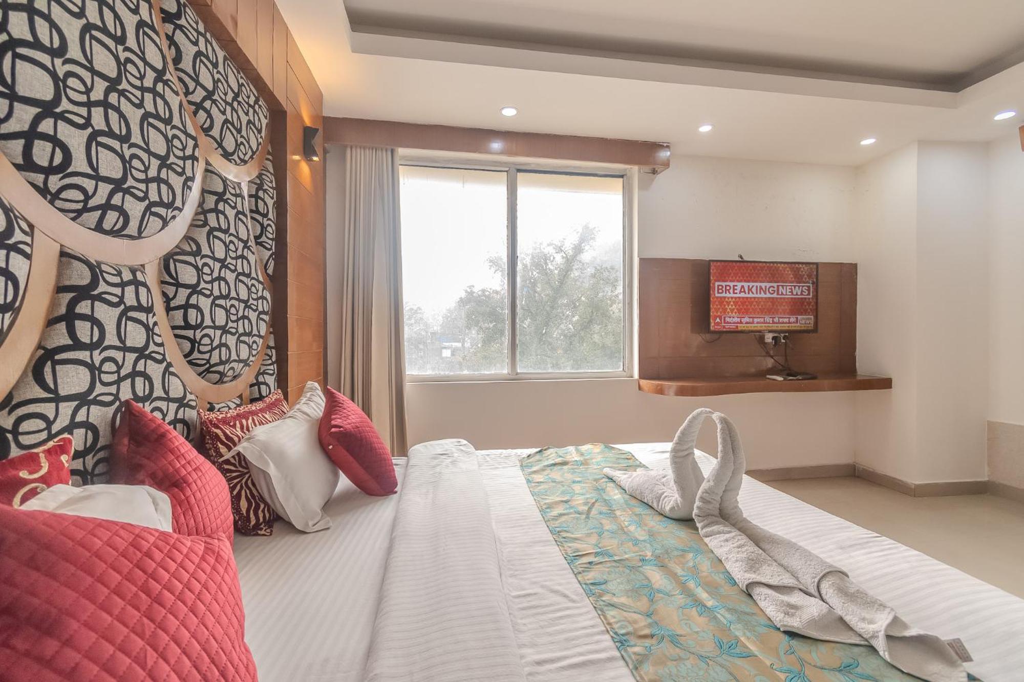 Hotel Raj Mandir Haridwār Buitenkant foto