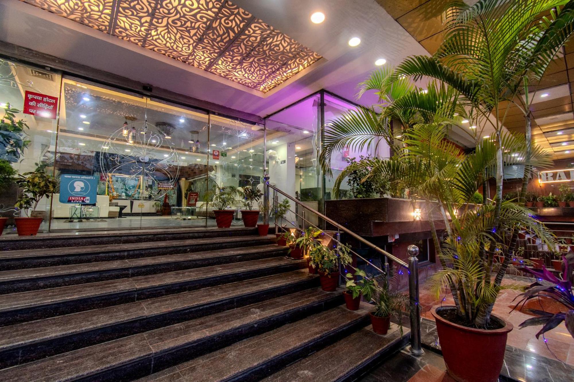 Hotel Raj Mandir Haridwār Buitenkant foto
