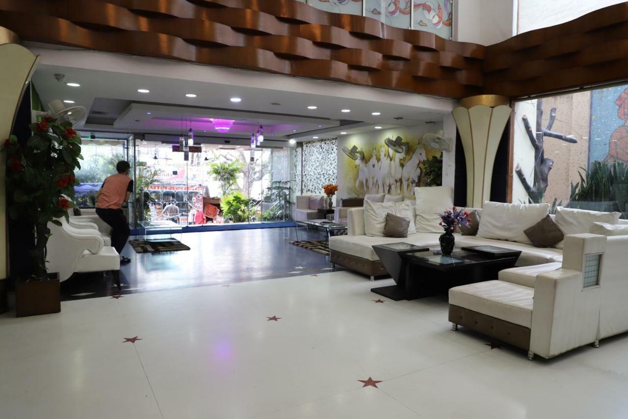 Hotel Raj Mandir Haridwār Buitenkant foto
